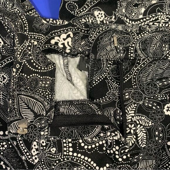 Pantology Women's Black & White Paisley Cropped Pants Size 8 #695 - Picture 4 of 9